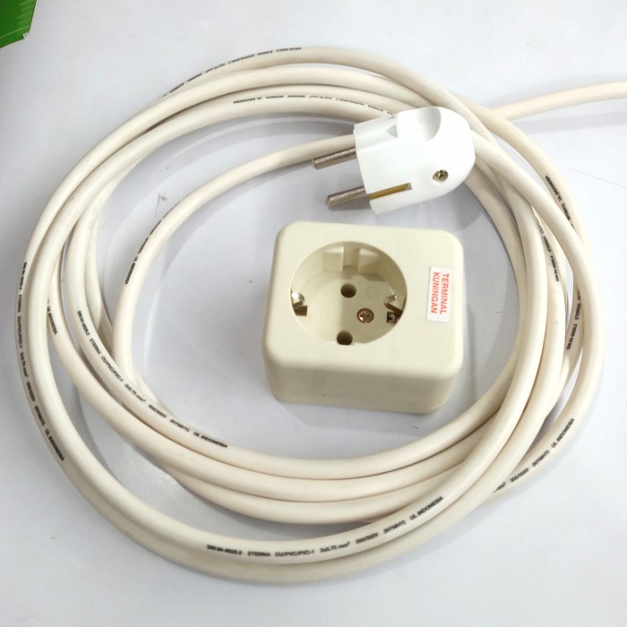 READY STOP KONTAK JADI RAKITAN 3 METER KABEL ETERNA STEKER BROCO