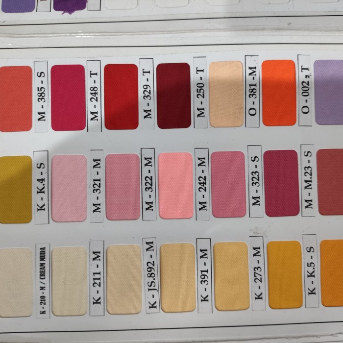 Kain Oxford Sari Warna 115Cm