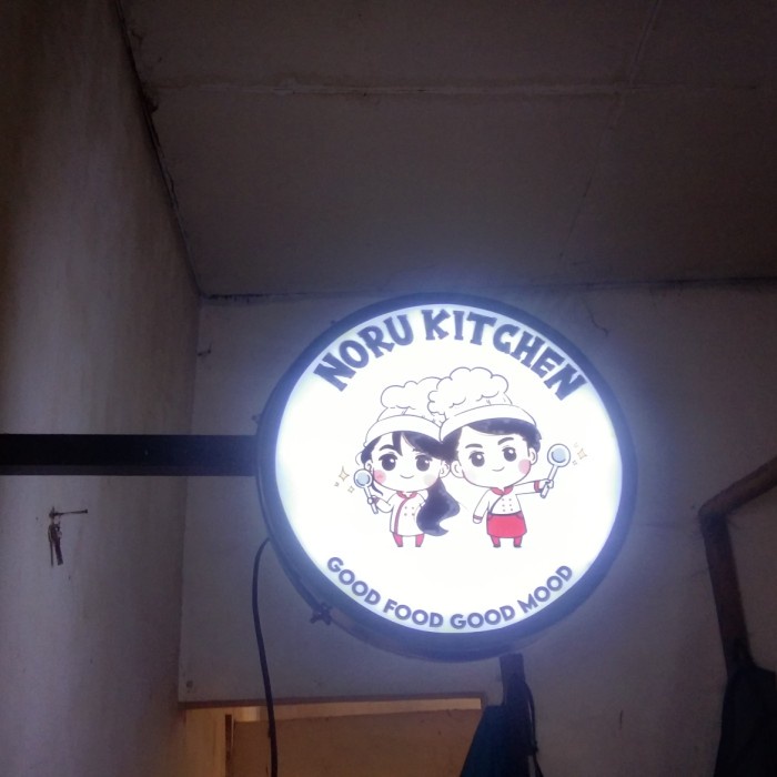 Neon Box Bulat 40Cm + Brecked
