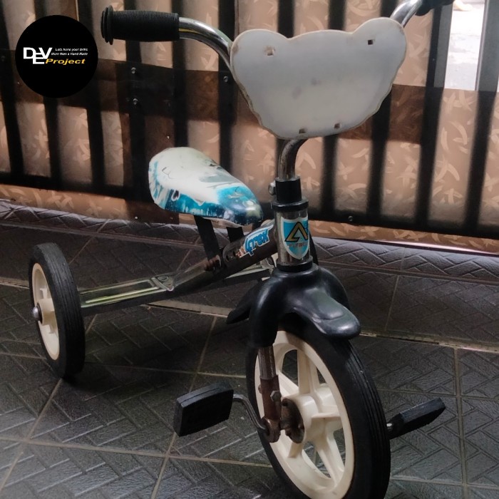 Sepeda Roda Tiga Merk Alfrex Second Bekas
