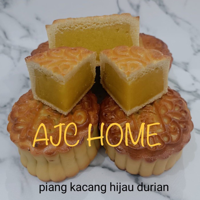 

MOON CAKE LIAN FAT DURIAN ISI 4 / MOONCAKE LIAN FAT DUREN ISI 4 KODE 597