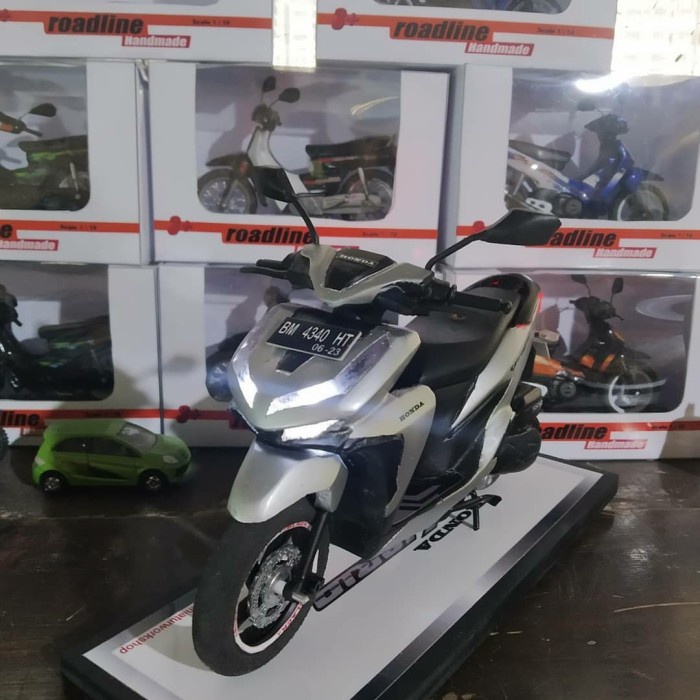 Miniatur Motor Vario 150 Limited Edition