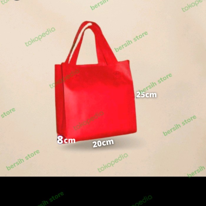

Kualitas terbaik] TAS PP SPUNDBOND GOODIE BAG 25 x 20 x 8 CM TERBAIK