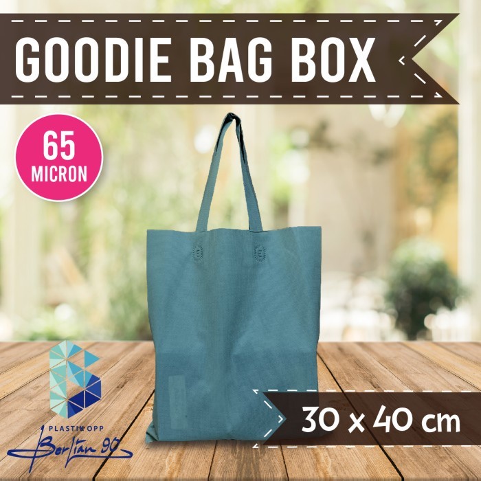 

Flashshow Goodie Bag Tali 30 x 40 65 gsm Tas Spunbond Handle Tas kain Polos