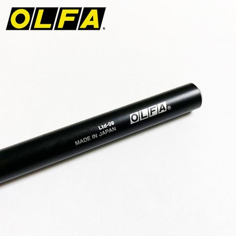 

Pisau Pen Grafik Seni LIMITED AK Art Knife Ltd-09 with 25 blades OLFA