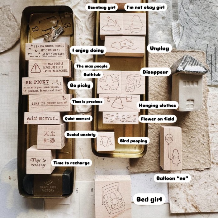 

Penspapersplanner Rubber Stamp - I'm not okay girl . Balloon "no" . Disappear . Hanging clothes .