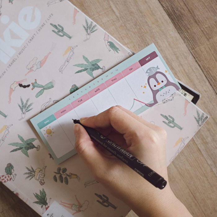

Fluffy Animal Weekly Plan Memopad / Buku Planner / Planner Mingguan