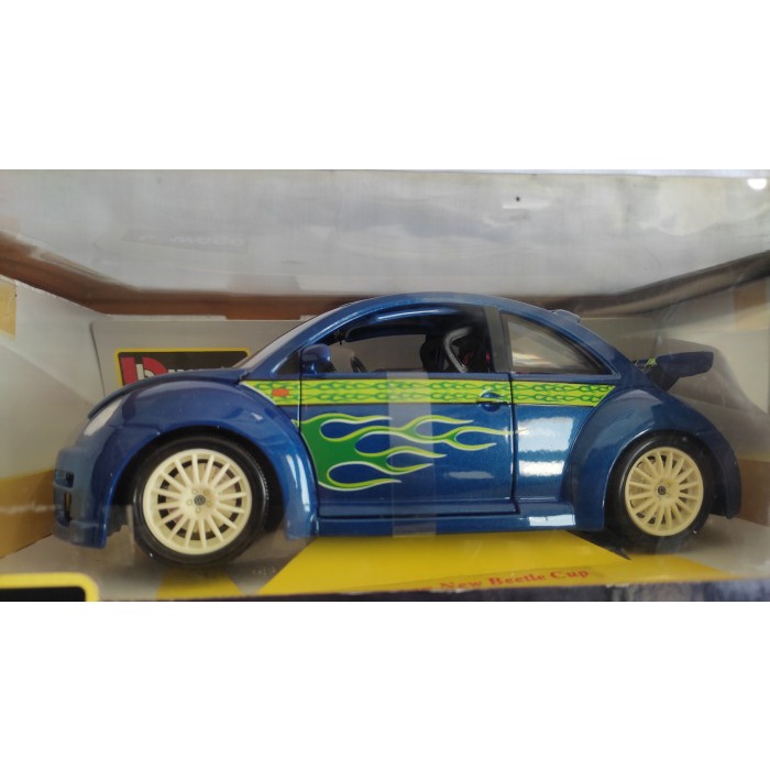 Bburago 1:18 GOLD - VW NEW BEETLE CUP Diecast