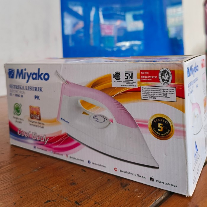 Setrika Listrik Miyako