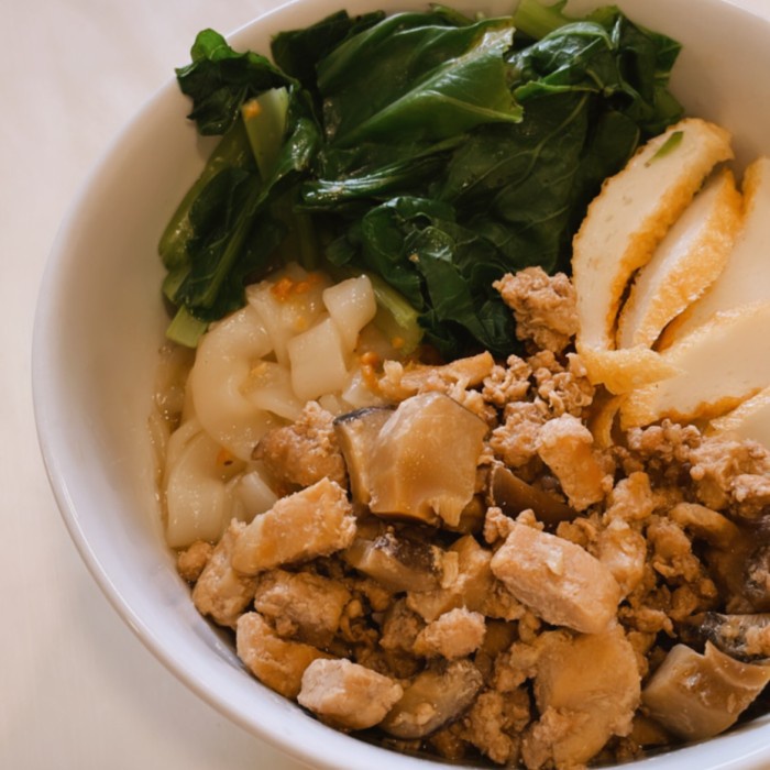 

TERLARIS! Kwetiaw Rebus