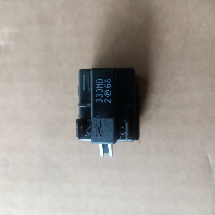 Relay PTC Kulkas 2 Pin Soket Kanan Kiri Murata 330MD Original