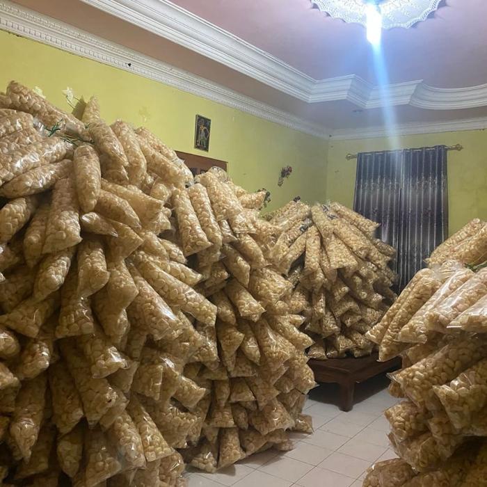 

terbaru !!! kerupuk kulit sapi grojogan rambak kulit sapi camilan makanan snack murah food pedas