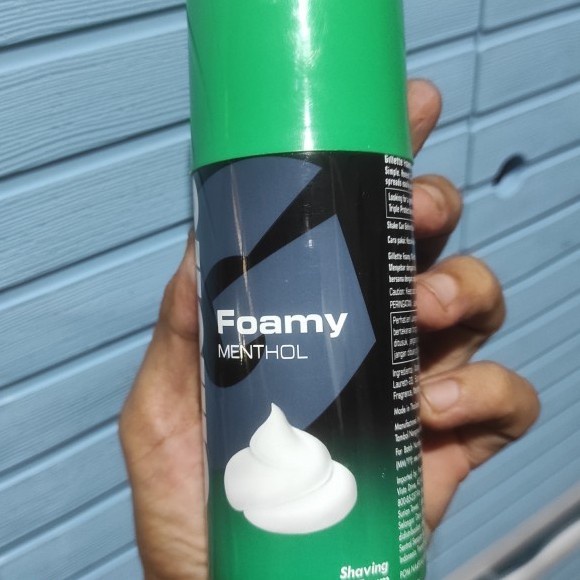 Gillette Shaving Foam Krim 175g - menthol