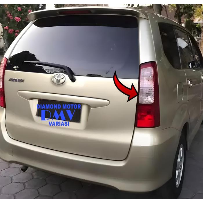 List Garnish Chrome Lampu Belakang Toyota Avanza Xenia Lama 2004 2005 2006