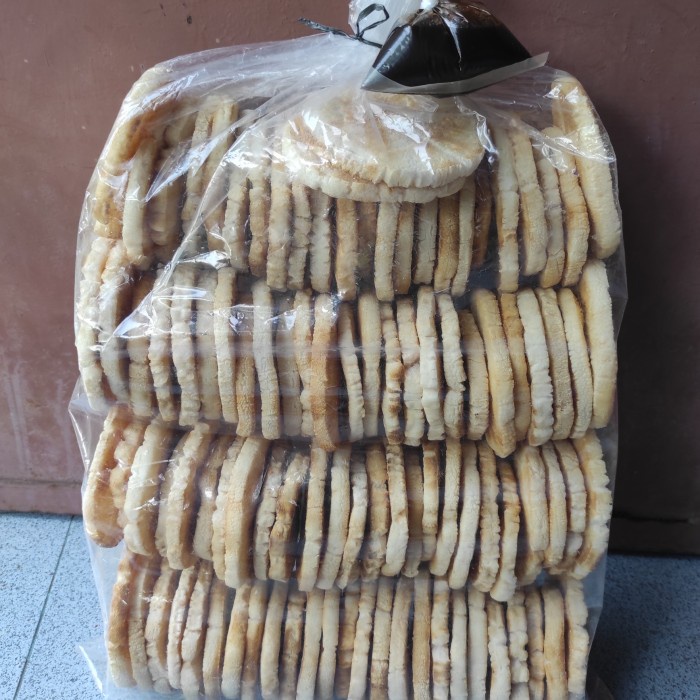 

BARANG TERLARIS Kemplang Pangg Mini Gabus Premium Isi 100