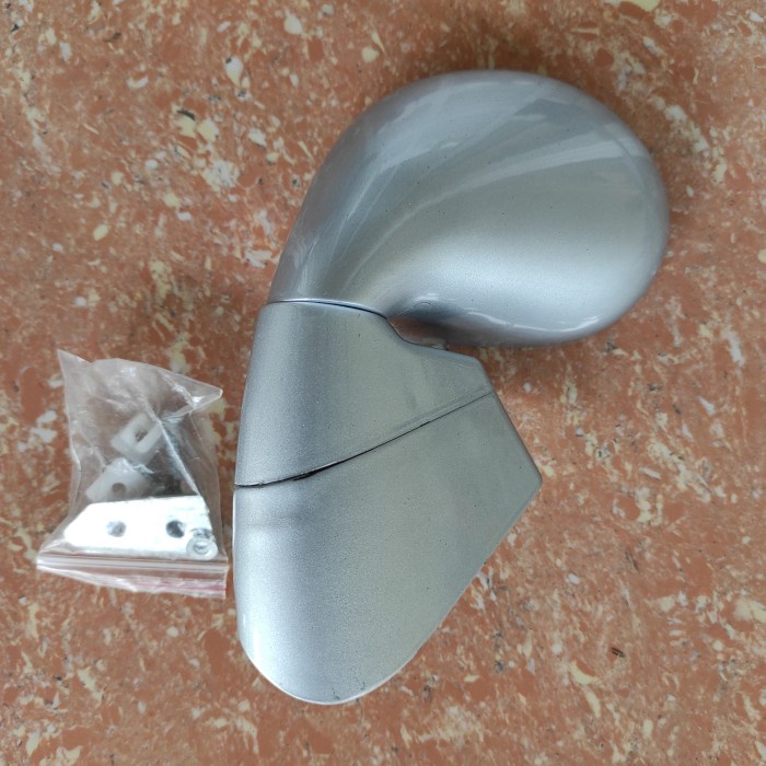 Spion Kap/Tanduk Mesin Mobil Universal MITSUBISHI PAJERO SPORT