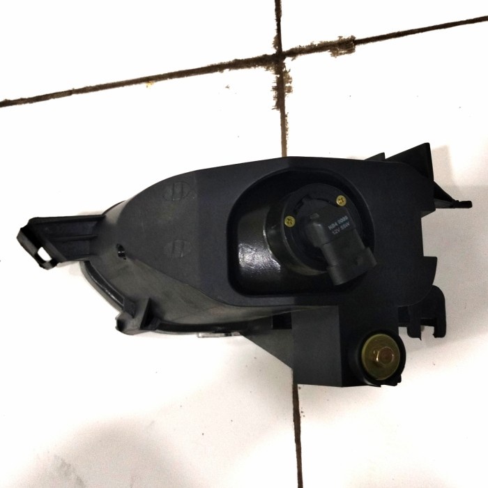 Fog Lamp Foglamp Lampu Kabut Kanan CRV Gen 2 2002-2006