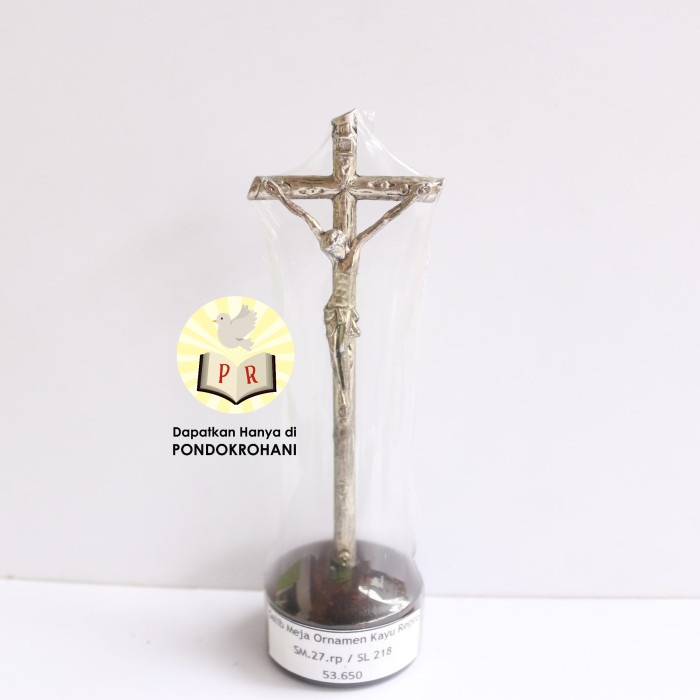 

Ready Salib Duduk Meja Katolik Ornamen Kayu Repro Tinggi 13 Cm