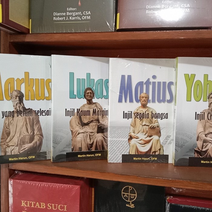 

Ready Paketan Buku Markus, Lukas, Matius, Yohanes