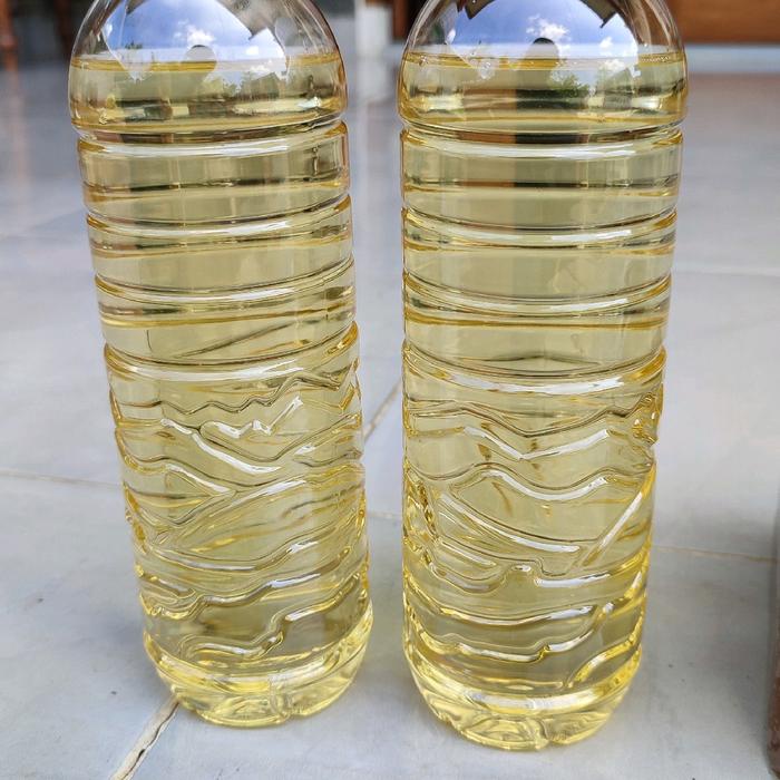 

Minyak Kelapa Murni 1/2kg Coconut Oil olahan traditional