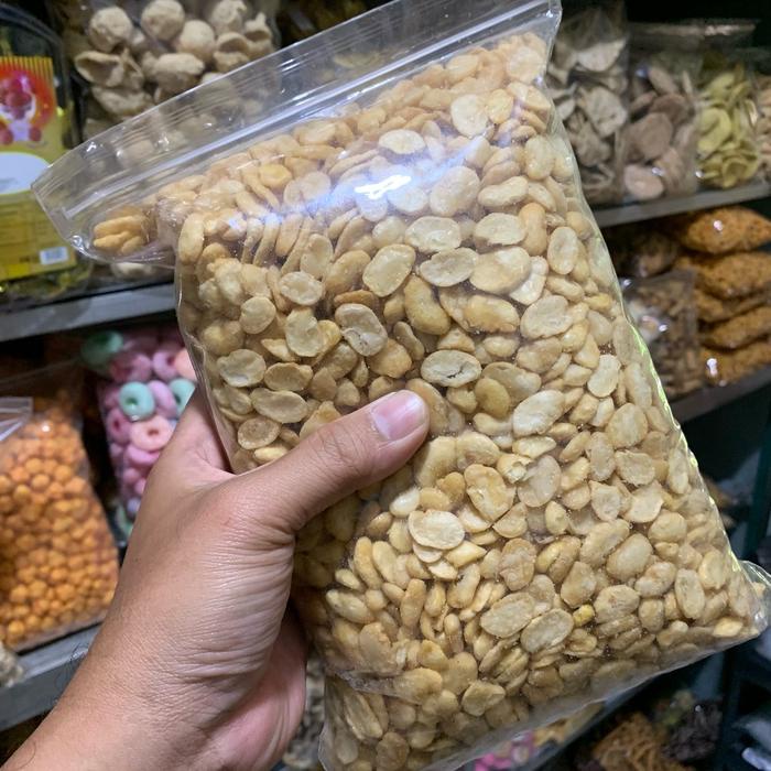 

SALE !!! KACANG KORO KUPAS RASA GURIH DAN RENYAH KEMASAN 200 GRAM DAN 500 GRAM CEMILAN MAKANAN