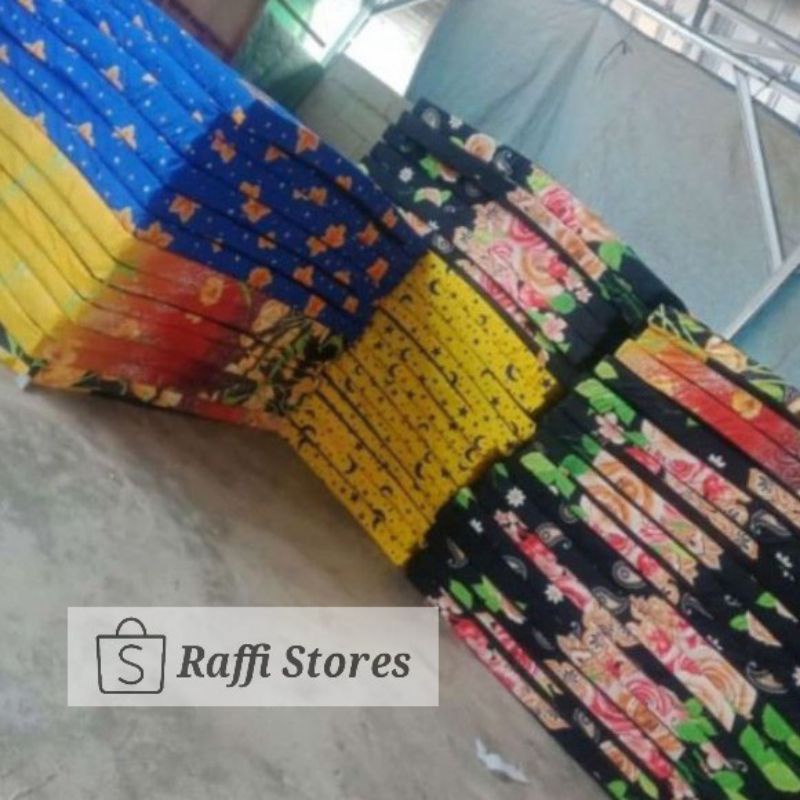 KASUR BUSA D26 ANTI KEMPES UKURAN 180X140X10CM MUAT 3 ORANG