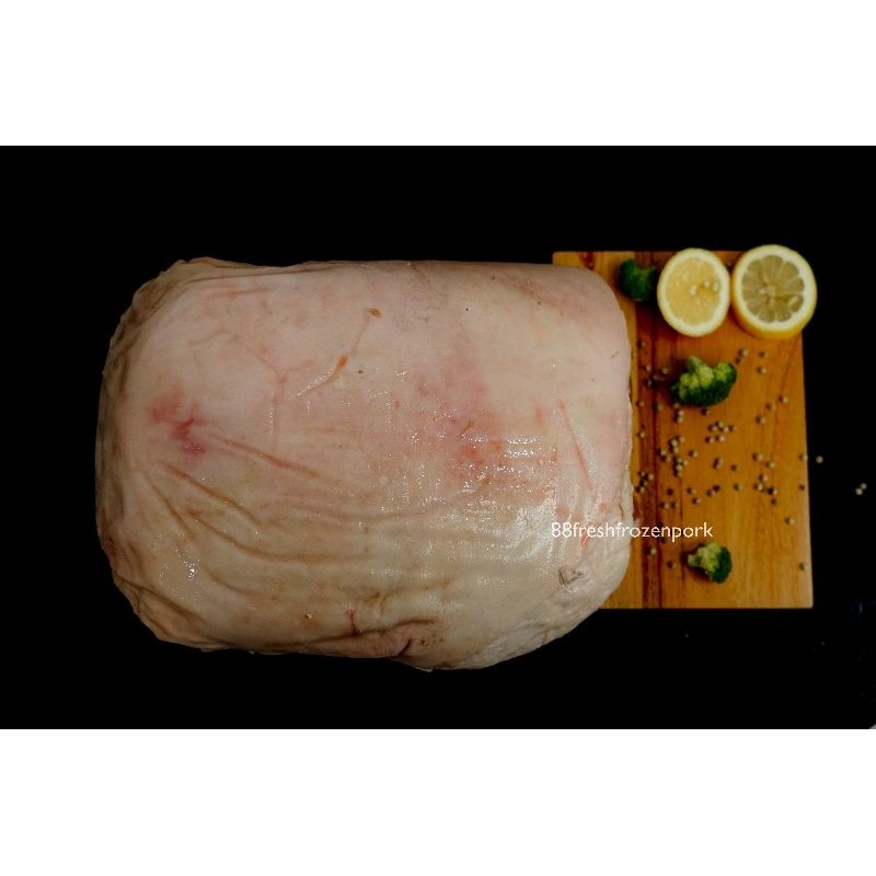 

Daging babi paha kulit ( Lokal - Bali ) Daging Babi PREMIUM (BABI ORGANIK)