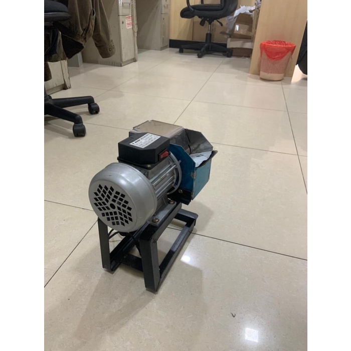 MESIN PARUTAN KELAPA MINI / MESIN PARUT NANAS / PARUTAN LISTRIK MINI