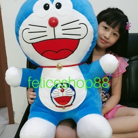 boneka doraemon besar/jumbo
