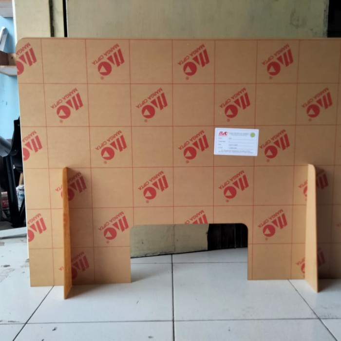 

BARANG TERLARIS SEKAT ANTI CORONA AKRILIK TABLE DIVIDER MEJA KASIR 120 X 60cm 3mm
