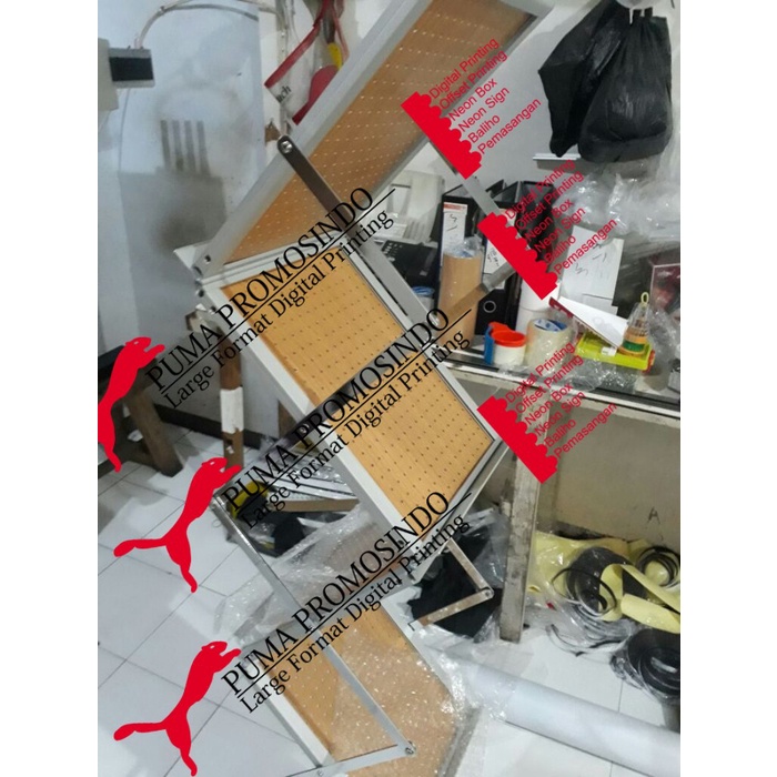 

BARANG TERLARIS RAK BROSUR polywood list stainless stell asli