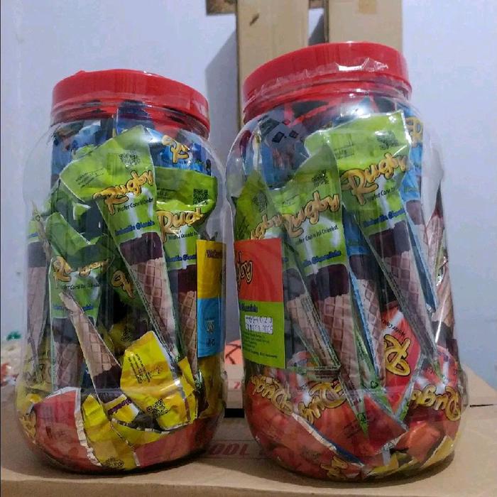 

Rugby Cokelat Payung 60 pcs - Wafer Cone Isi Cokelat Umbrella Chocolate Isi 60 pcs Snack Food
