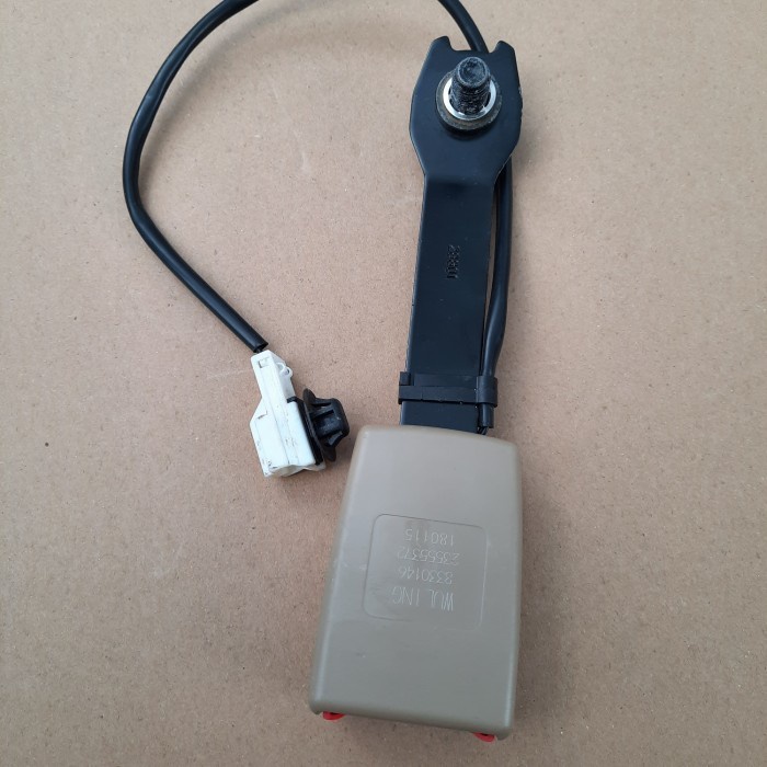 LOCK SAFETY BELT UNIVERSAL PLUS KABEL SENSOR ORIGINAL