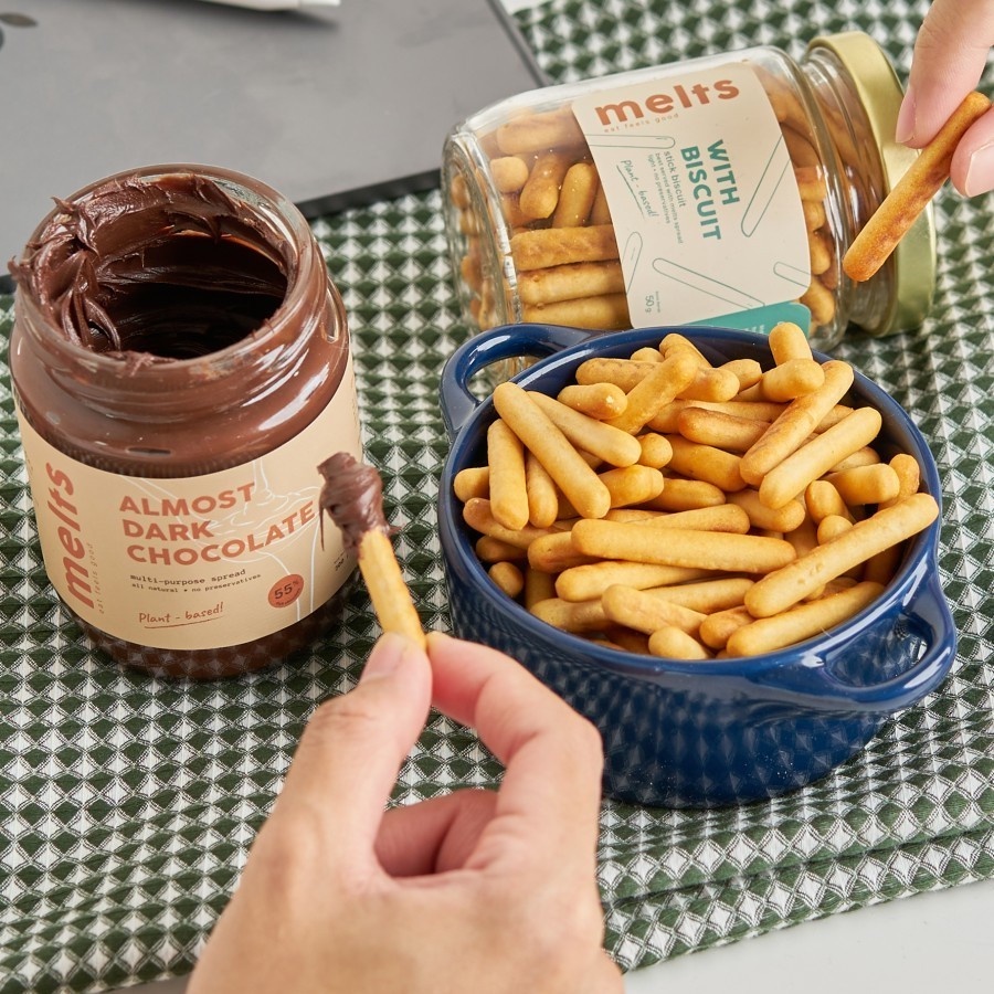 

Melts With Biscuit in Jar ( BISKUIT STIK ) 45 gram