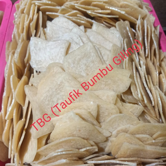 

kerupuk udang mentah kualitas super 1kg besar / kecil