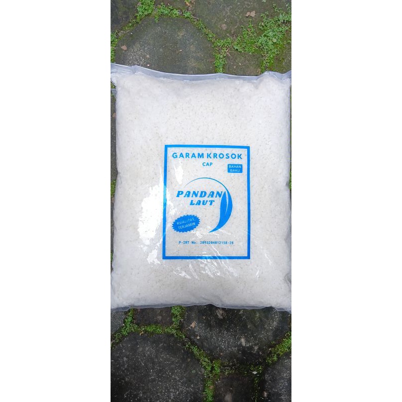 

HJE garam krosok 5 kg garam kasar garam bahan baku industri garam ikan garam kesehatan garam non