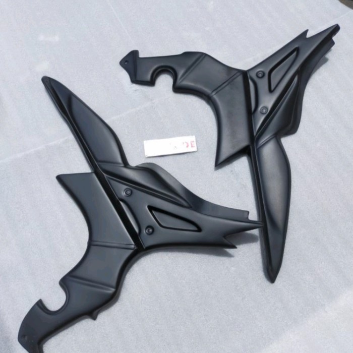 Deltabox CBR 250RR Cover Deltabox Cover Rangka CBR250RR Kode 374