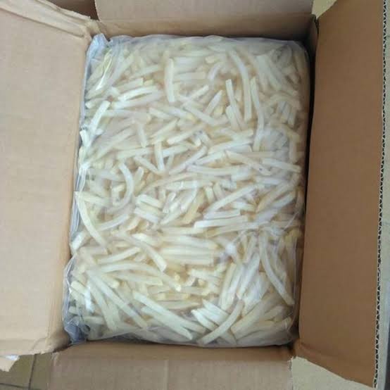 

KENTANG GORENG SHOESTRING @2,5KG - TERMURAH !!!