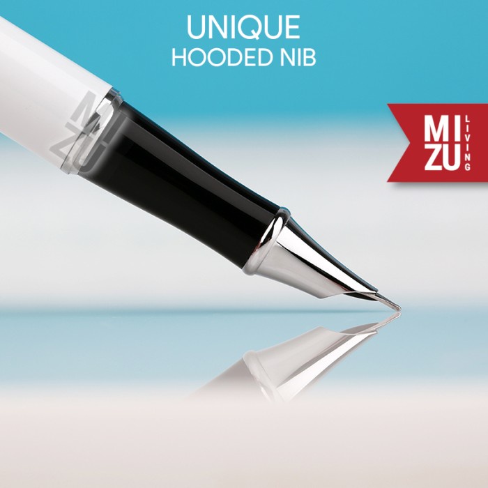 

MOONMAN XZ MAJOHN CLASSIC FUN ANIMAL SLIM FOUNTAIN PEN HOODED NIB