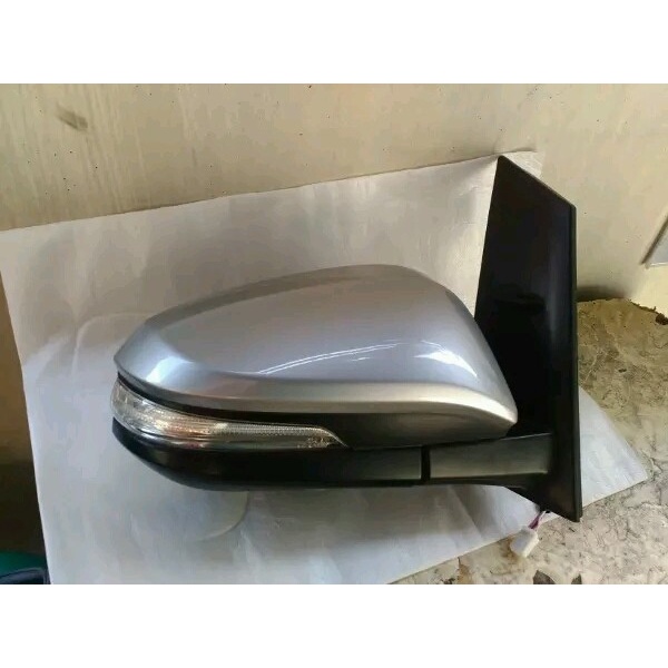 Kurapika Part KACA SPION MOBIL INNOVA INOVA REBORN 1PCS TIPE G/V Berkualitas
