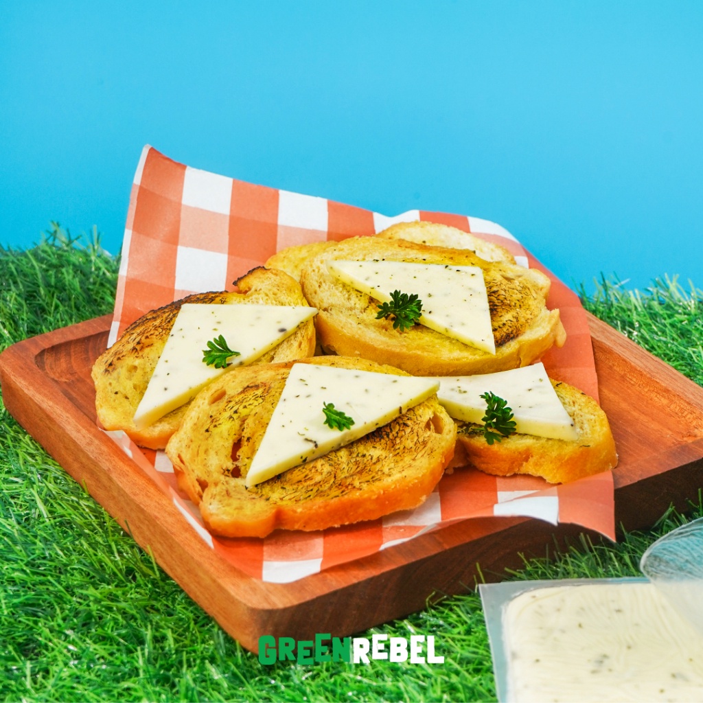 

Green Rebel Dairy-Free Duo Bundle Keju Nabati