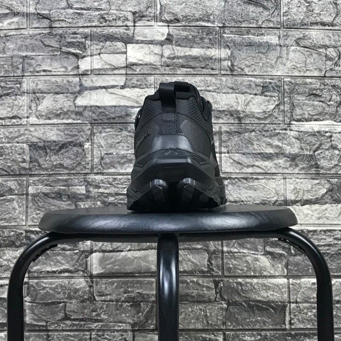 SEPATU COLUMBIA BOA WATERPROOF TRIPLE BLACK