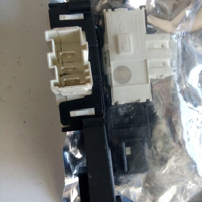 Doorlock mesin cuci samsung front load