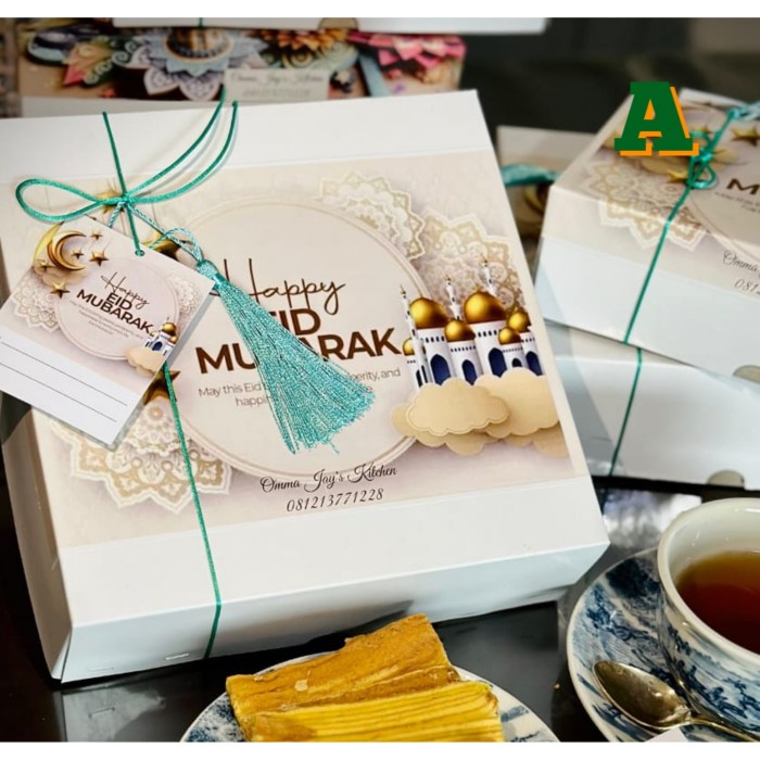 

Kue Lapis Legit SPECIAL Terlaris Hampers Imlek Lebaran Natal 20x20 cm