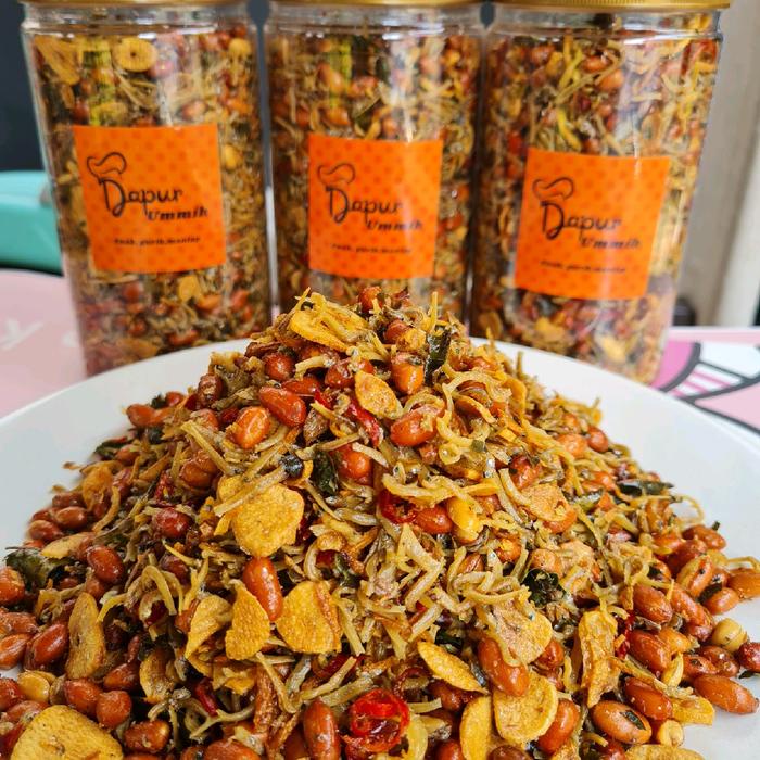 

Teri kacang balado daun jeruk 500gram pedas manis Cemilan Food Crispy Snack