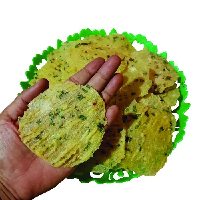 

Kicimpring Singkong Mentah Original Khas Bandung Gurih dan Renyah Kering Food Cemilan Keripik