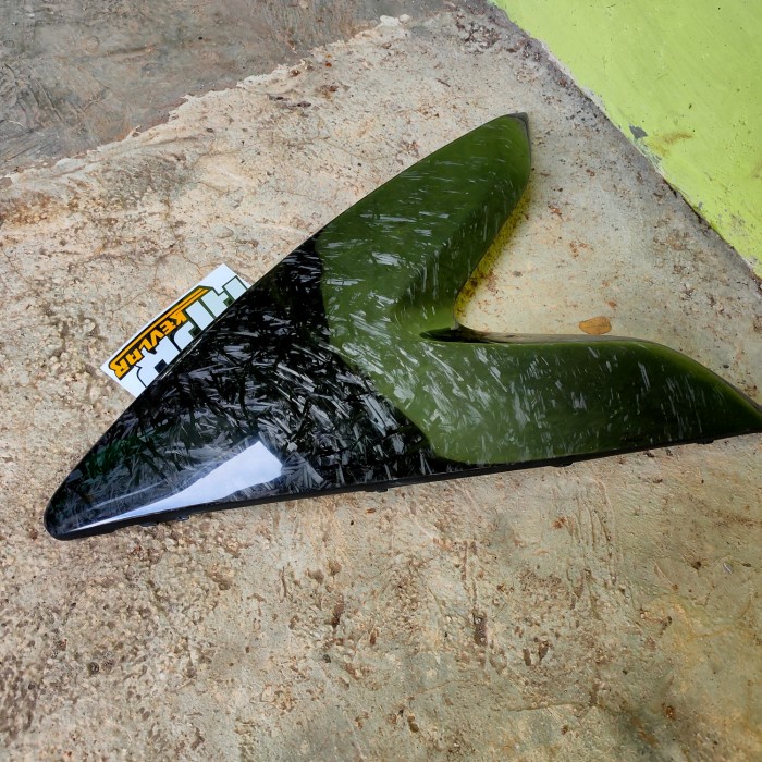 PREMIUM Dasi V aerox 155 old forged carbon