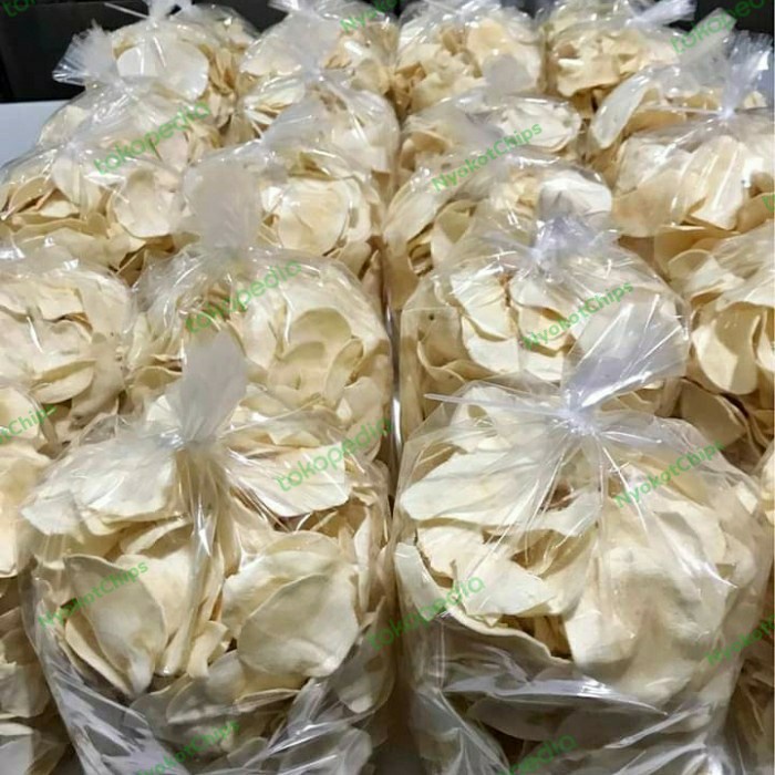 

Keripik Kentang Putih Original Asli Garut Curah Kiloan 500Gr