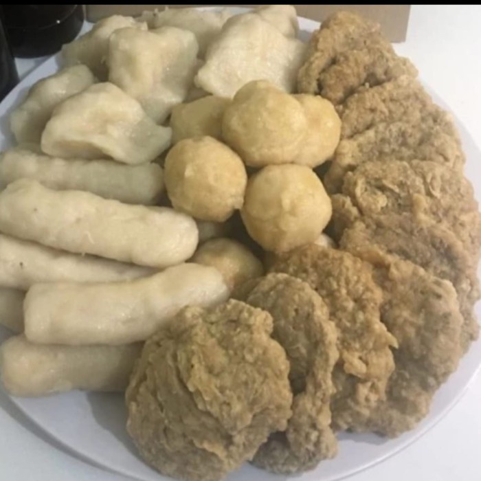 

terbaru !!! pempek tenggiri 40 pcs mini campur asli palembang ( di jamin enak & murah) ready