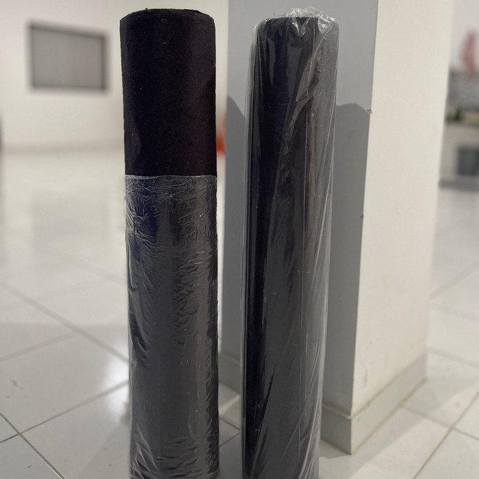 

KAIN KERAS TATAKAN BORDIR HITAM BLACK TEAR AWAY GARING MUDAH SOBEK